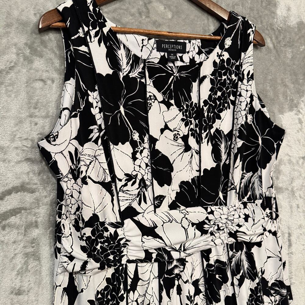 Perceptions Woman Size 1X Black White Floral Sleeveless Midi Dress Ruched Waist - Picture 3 of 8
